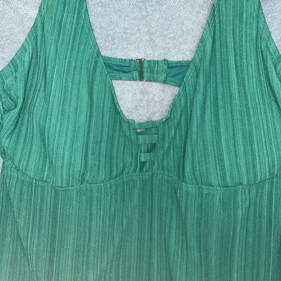 Time And Tru Swimwear Womens 3X Green Tankini Stretch Swim Top Beach Vacation - Picture 2 of 9